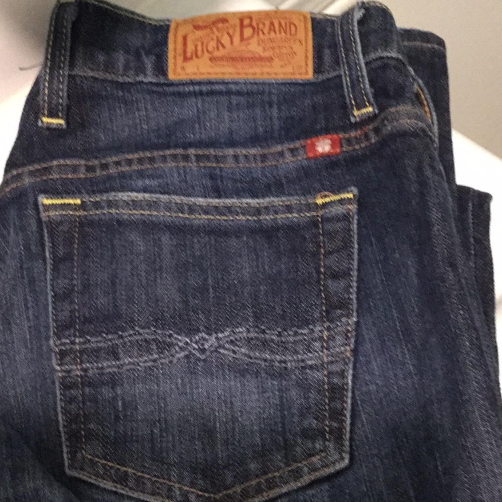 Women lucky jeans